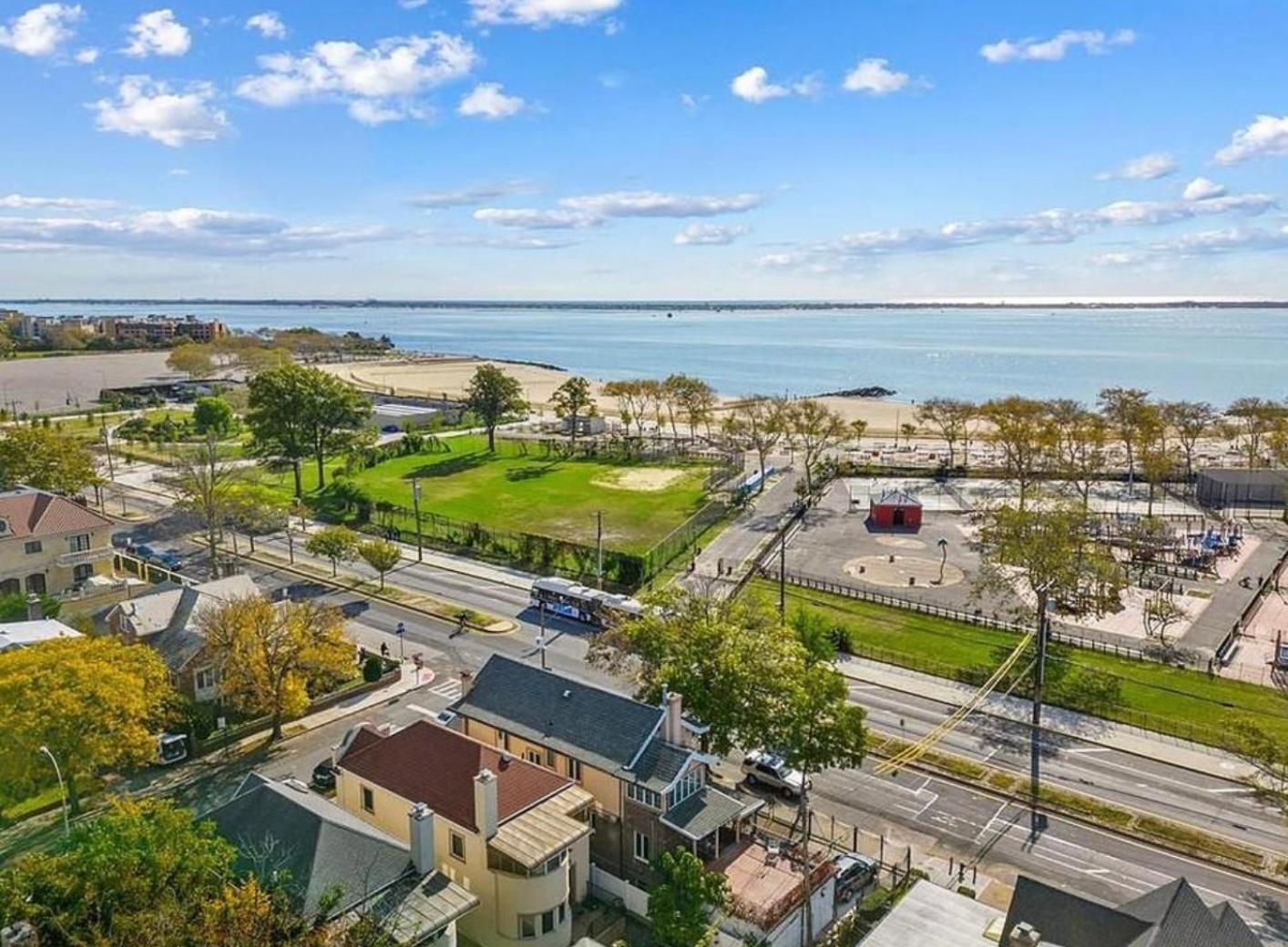 2 Bedroom Cozy Gem Manhattan Beach 纽约 外观 照片